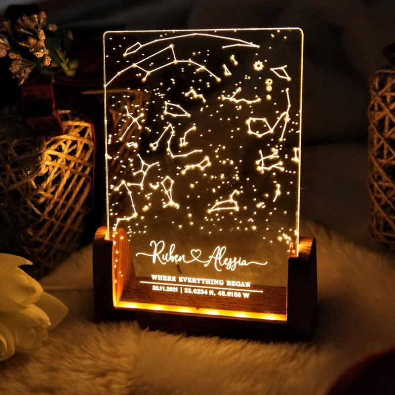 Personalized Constellation Chart Lamp - Gift Star Map on Night Light - Gift for Boyfriend / Girlfriend