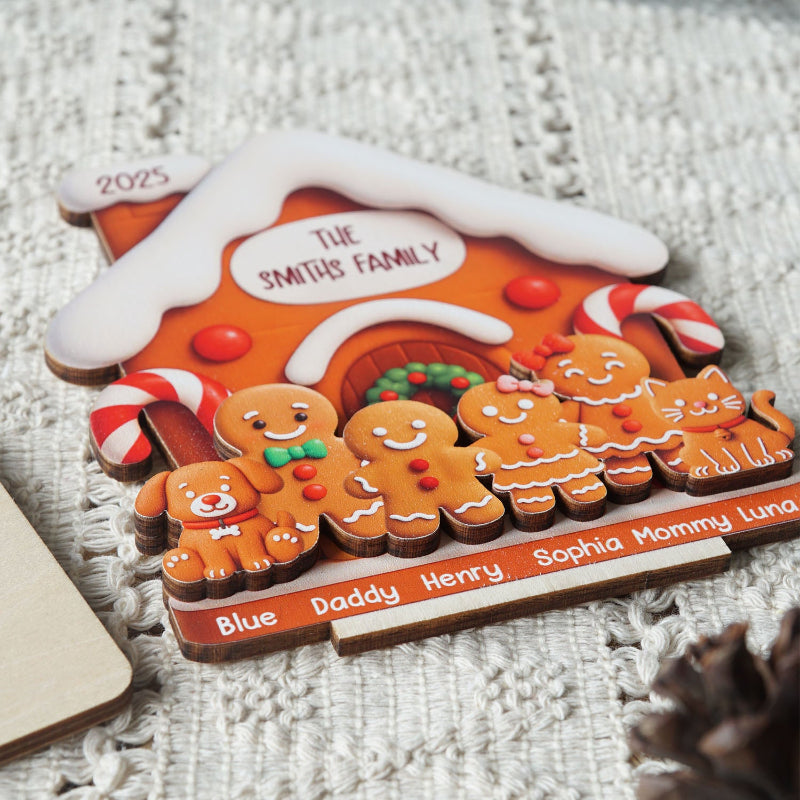 Personalized Gingerbread Family House Standing Wooden Plaque, Personalized Christmas Standing Wooden Plaque