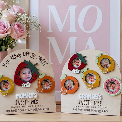 Personalized Fruit Kids Photo Sign, Custom Kids Photo Insert Wooden Mother’s Day Sign, Strawberry Lemon Orange Watermelon Theme Family Gift, Sweetie Pie Mom Grandma Keepsake Decor