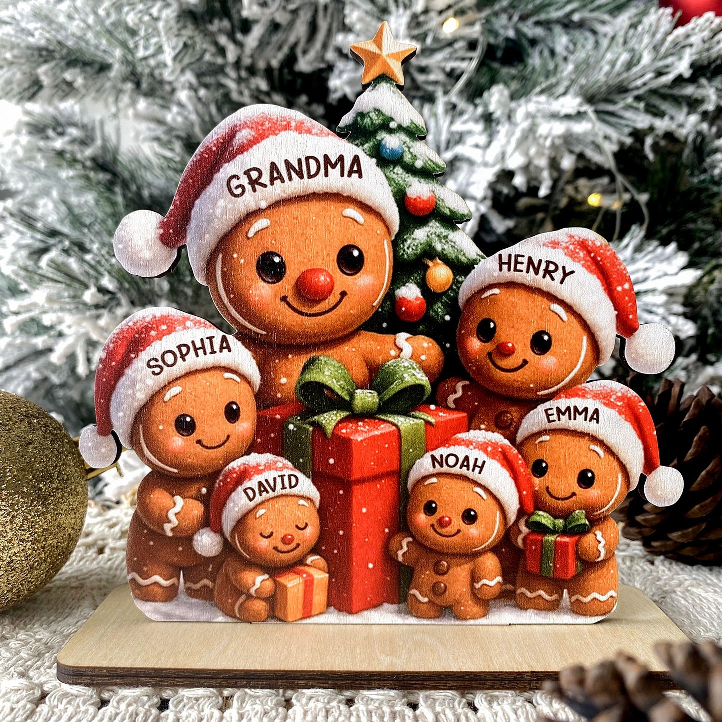 Gingerbread Family Standing Wooden Plaque, Personalized Christmas Standing Wooden Plaque