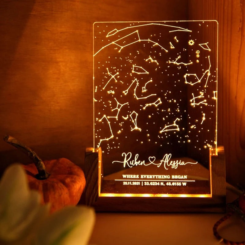 Personalized Constellation Chart Lamp - Gift Star Map on Night Light - Gift for Boyfriend / Girlfriend