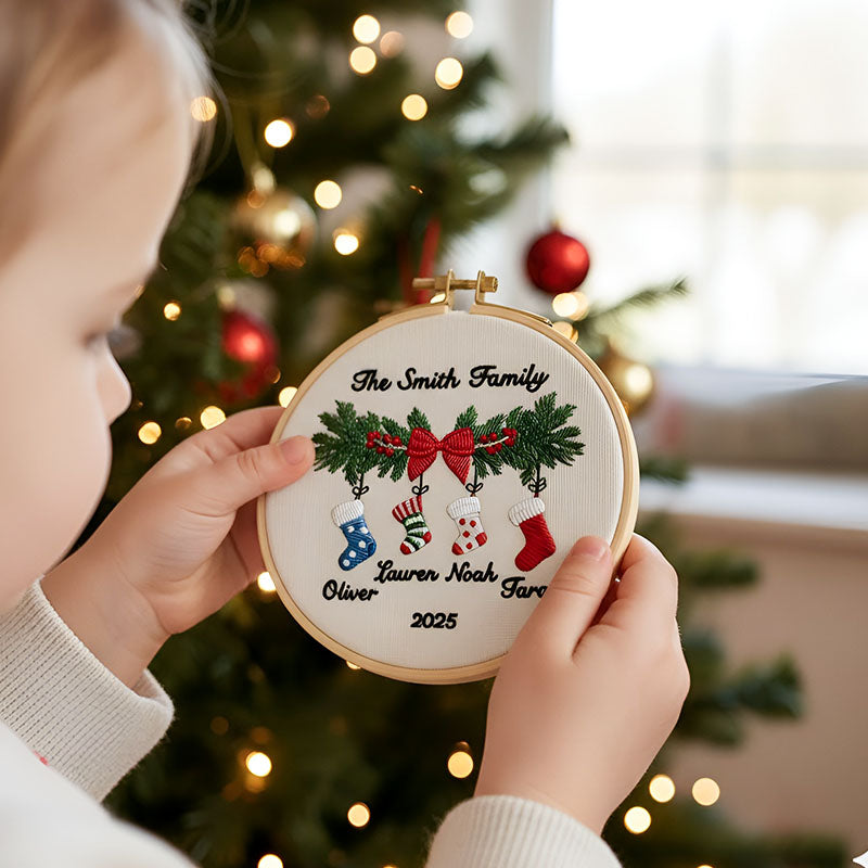 Personalized Family Christmas Ornament, Custom Embroidery Hoop, Holiday Stocking, Festive Decoration, Gift for Families 2025
