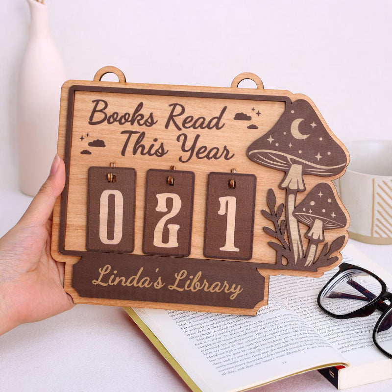 Personalized Mushroom Books Read Tracker Hanging Sign, Bookish Decor, Bookish Gift, Gift for Readers, Book Lovers Gift